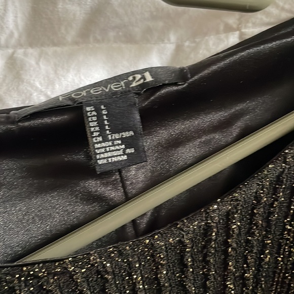 Forever 21 sparkly cocktail dress - Picture 2 of 4